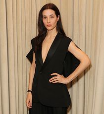 Elisa Lasowski, 39 лет, Голландия Elisa Lasowski, 39 лет,